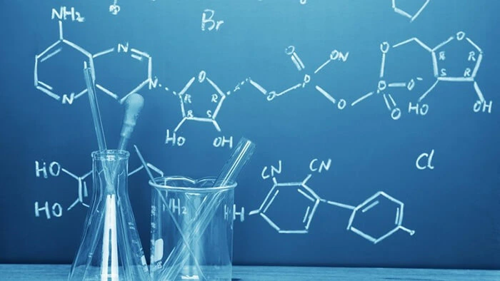 xyanua-ket-hop-voi-kim-loai